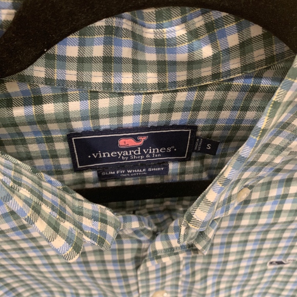 Vineyard Vines Whale Shirt, like new, Small - Picture 2 of 3